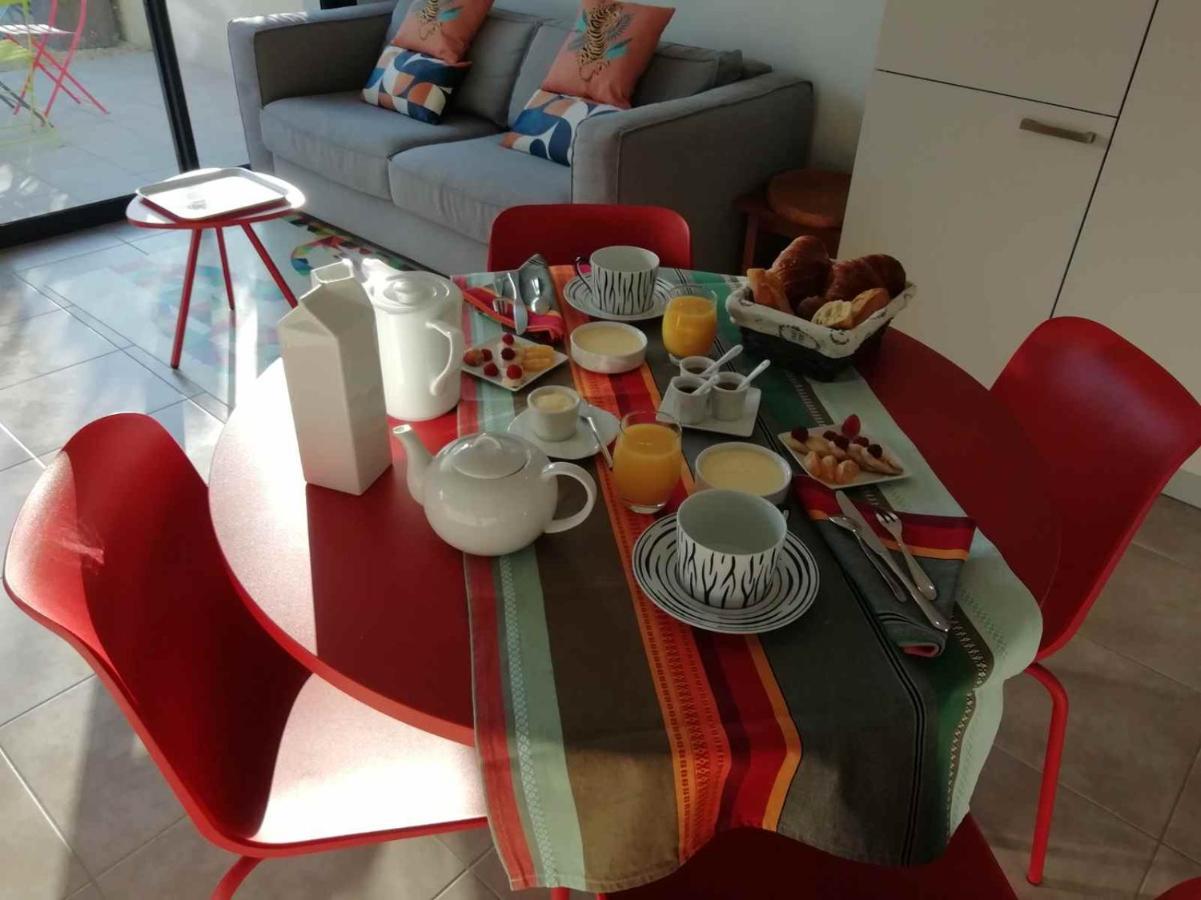 Au Grain D'Orge Villa Echire Dış mekan fotoğraf