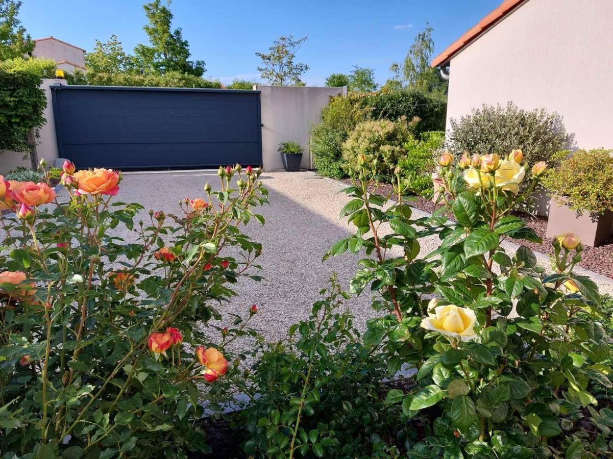 Au Grain D'Orge Villa Echire Dış mekan fotoğraf