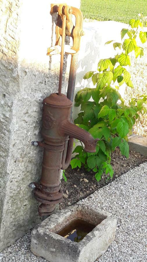 Au Grain D'Orge Villa Echire Dış mekan fotoğraf
